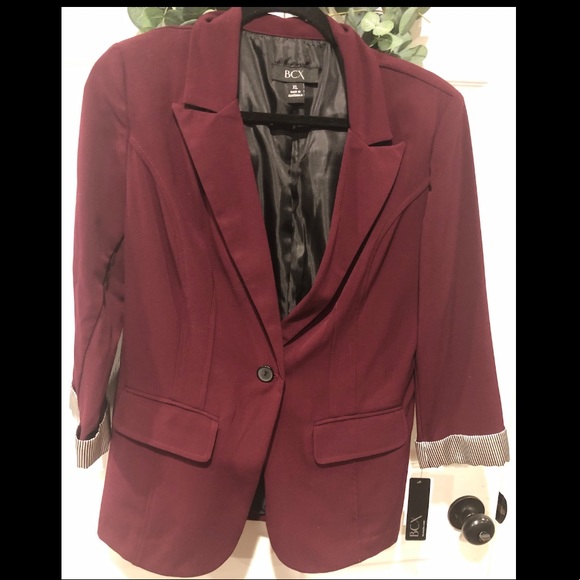 BCX Jackets & Blazers - ✨Burgundy Blazer